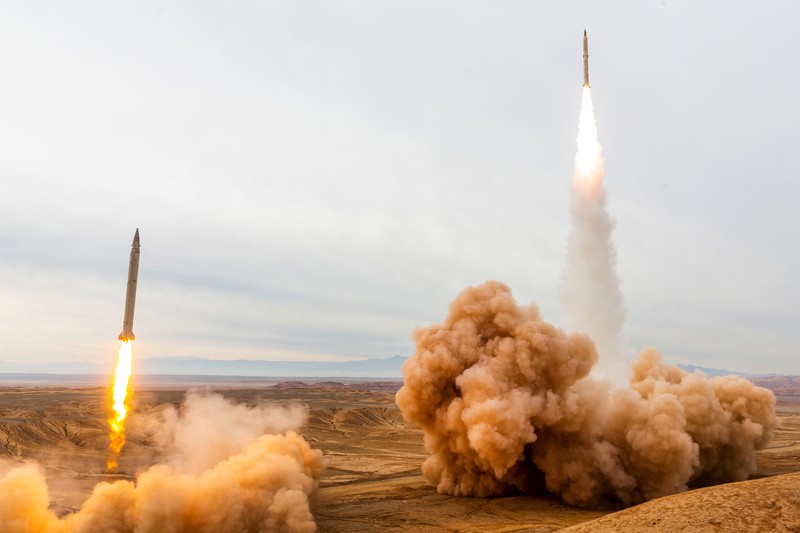 A missile is launched during a joint exercise called the 'Great Prophet 17', in the southwest of Iran, December 24, 2021. Picture taken December 24, 2021. Saeed Sajjadi/Fars News/WANA (West Asia News Agency) via REUTERS. ATTENTION EDITORS - THIS IMAGE HAS BEEN SUPPLIED BY A THIRD PARTY.