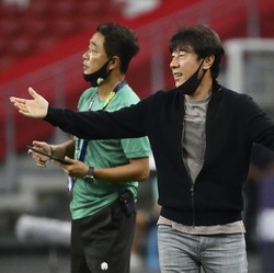 Ekonomi Indonesia Melesat, Tapi Kok Peringkat di FIFA Anjlok?