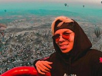 Atta Halilintar Sambangi Bareskrim, Barang Ini yang Dibawa
