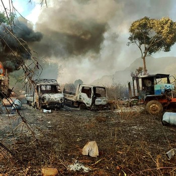 Foto Pembantaian Junta Myanmar Beredar, Korban Hangus Dibakar