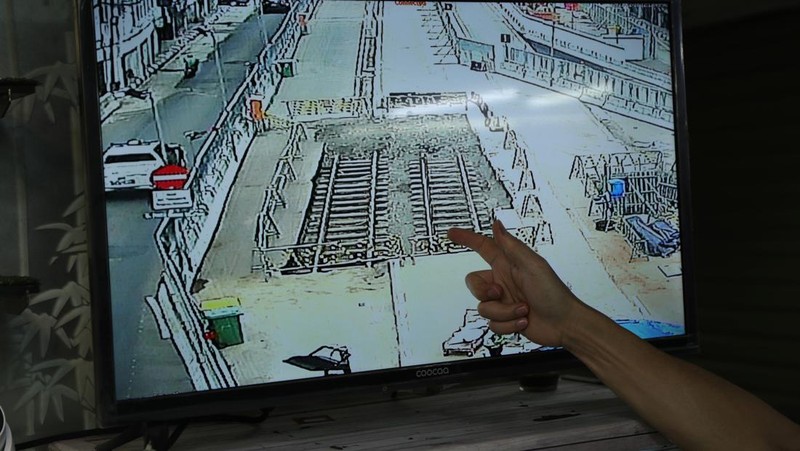 Rel Trem di Proyek MRT Fase 2A Glodok-Kota. (CNBC Indonesia/Tri Susilo)