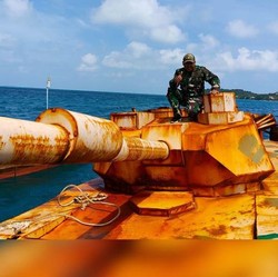 Wah.. Benda Mirip Tank Ditemukan Mengapung di Perairan Natuna