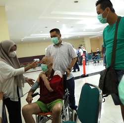 Terbukti Manjur! Vaksin Covid Ini Paling Tokcer Jadi Booster