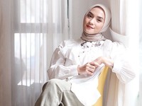 Belajar dari Enno Lerian, Bersyukur Jadi Generasi Sandwich!