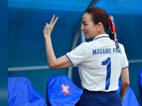 Ini Nualpham Lamsam, Sosialita Tajir Manajer Timnas Thailand