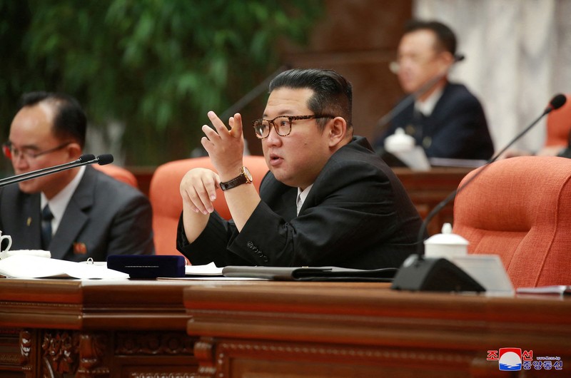 NORTHKOREA-KIMJONGUN/ North Korean leader Kim Jong Un attends a plenary meeting of the Central Committee of the ruling Workers' Party in this photo released on December 28, 2021 by North Korea's Korean Central News Agency (KCNA). KCNA/via REUTERS. ATTENTION EDITORS - THIS IMAGE WAS PROVIDED BY A THIRD PARTY. REUTERS IS UNABLE TO INDEPENDENTLY VERIFY THIS IMAGE. NO THIRD PARTY SALES. SOUTH KOREA OUT.