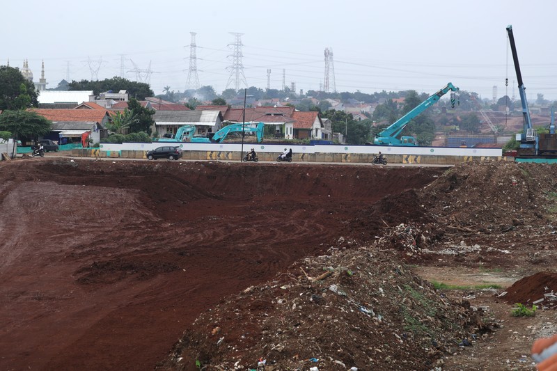 Pembangunan Jalan Tol Cijago Seksi 3 Limo-Kukusan. (Cnbc Indonesia/Tri Susilo)