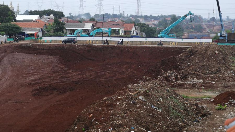 Pembangunan Jalan Tol Cijago Seksi 3 Limo-Kukusan. (Cnbc Indonesia/Tri Susilo)