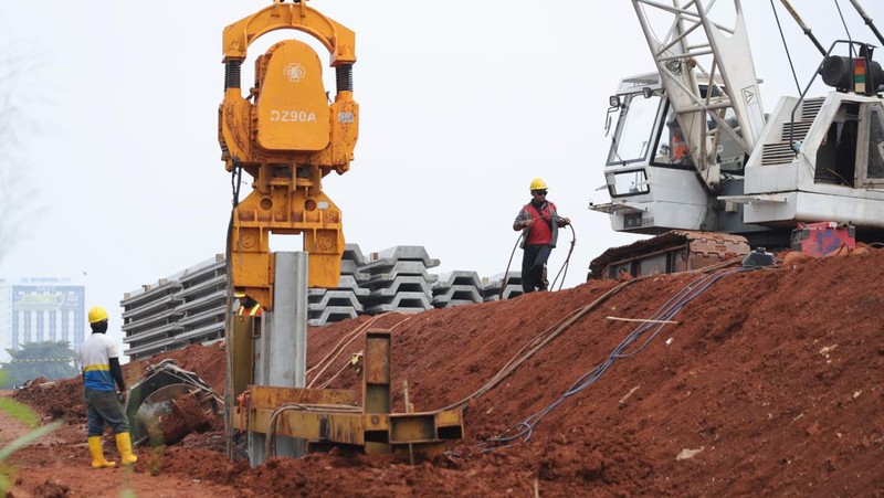 Pembangunan Jalan Tol Cijago Seksi 3 Limo-Kukusan. (Cnbc Indonesia/Tri Susilo)