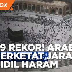 Covid-19 Rekor! Arab Saudi Perketat Jarak di Masjidil Haram