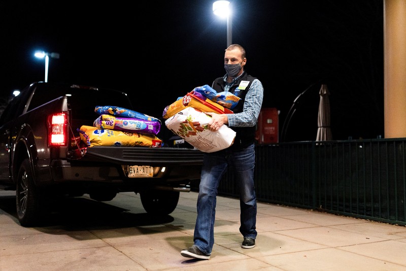 USA-WILDFIRES/COLORADO Structures burn, including an Element Hotel, as a wind-driven wildfire forced evacuation of the Superior suburb of Boulder, Colorado, U.S. December 30, 2021. Trevor Hughes/USA TODAY NETWORK via REUTERS
NO RESALES. NO ARCHIVES MANDATORY CREDIT
TPX IMAGES OF THE DAY