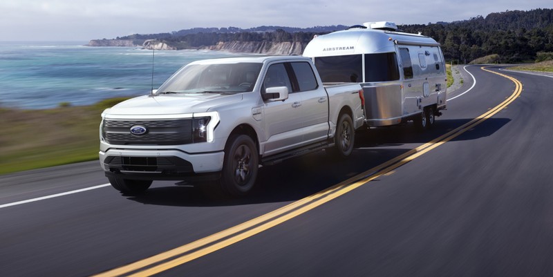 Ford F-150 Lightning (Tangkapan Layar via ford.com)