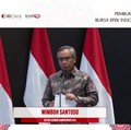Bos OJK: Kurangi Konsumsi Anak Muda Mulai 'Nabung' Saham