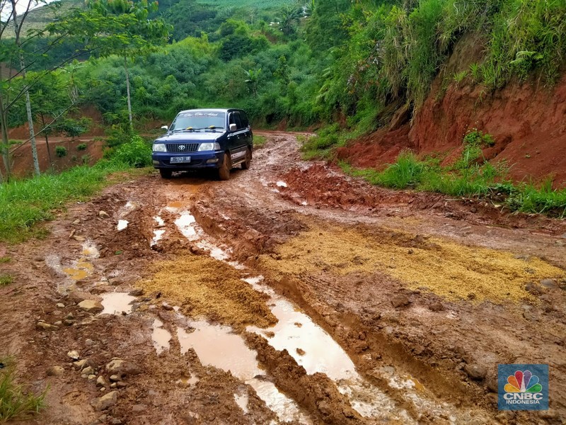 Jalan rusak Jalan Rusak di Cianjur, Jabar