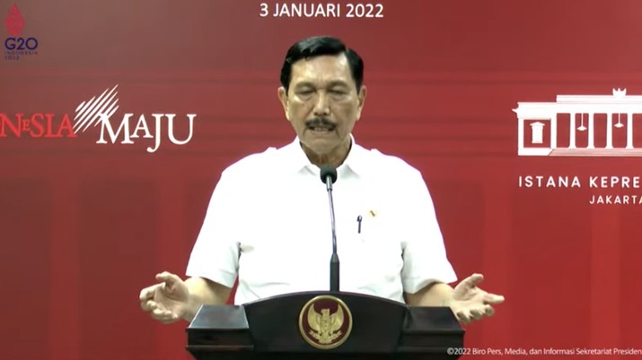 Menko Marves Luhut Binsar Pandjaitan Saat Keterangan Pers Hasil Rapat Terbatas Evaluasi PPKM, Kantor Presiden (3/1/2022). Menko Marves Luhut Binsar Pandjaitan Saat Keterangan Pers Hasil Rapat Terbatas Evaluasi PPKM, Kantor Presiden (3/1/2022). (Tangkapan Layar Youtube Skretariat Presiden)