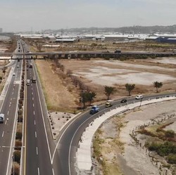 Heboh Tragedi BMW Terbang di Gresik, Ini Cara Aman Pakai Google Maps
