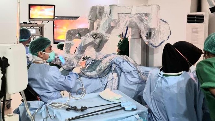 Pertama di Indonesia, Operasi Prostat dengan Teknologi Robotik di RSU Bunda Jakarta