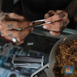 Harga Rokok Resmi Naik 2025, Cek Daftar Lengkapnya di Sini