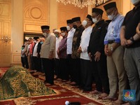 SBY Hingga Ma'ruf Amin Melayat ke Rumah Duka Ibunda CT