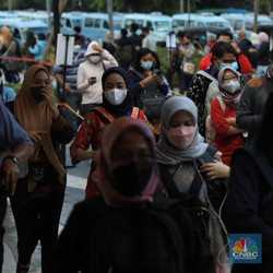 PPKM Level 1 Diperpanjang, Cek Aturan Baru Sektor Esensial