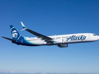 Mencekam, Boeing 737-700 Tiba-Tiba Mati Mesin di Udara