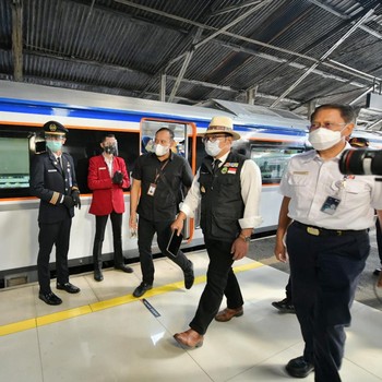 Segera Beroperasi, Ini Penampakan Jalur Kereta Cibatu-Garut