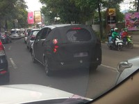 Penantang Baru Avanza Berkeliaran di Jalan, Segini Harganya