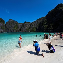 Thailand Siap Terima Turis Lewat Visa Bebas Karantina