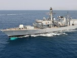 Confirm! Kapal Selam Rusia Tabrak Kapal Perang Inggris