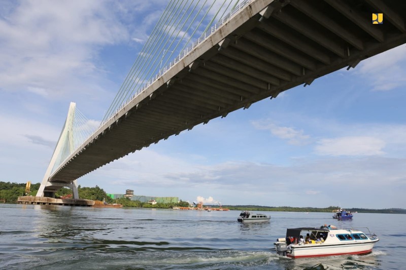 Jembatan Pulau Balang Jembatan Pulau Balang, Kalimantan Timur (Dok. Kementerian PUPR)