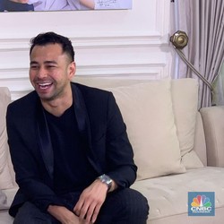 Ga Mau Kalah! Raffi Ahmad Siap Kejar Rekor Omzet Shopee Live