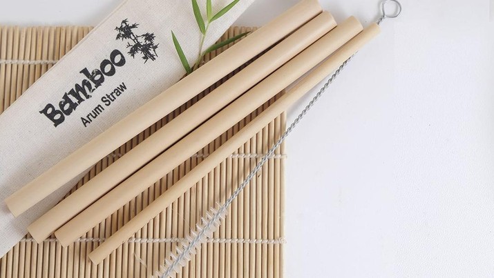 Sedotan dari bambu merupakan salah satu produk buatan nasabah UMKM BRI.