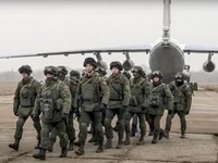 Alert! Rusia Klaim Berhasil Kuasai Kota Kherson Ukraina