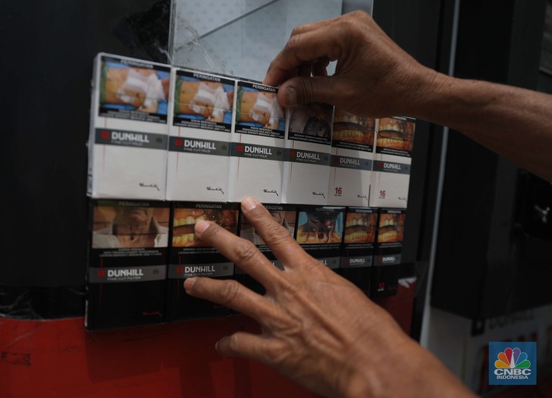 Ilustrasi penjual rokok di Jakarta (CNBC Indonesia/Muhammad Sabki)