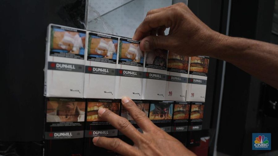Ilustrasi penjual rokok di Jakarta (CNBC Indonesia/Muhammad Sabki)