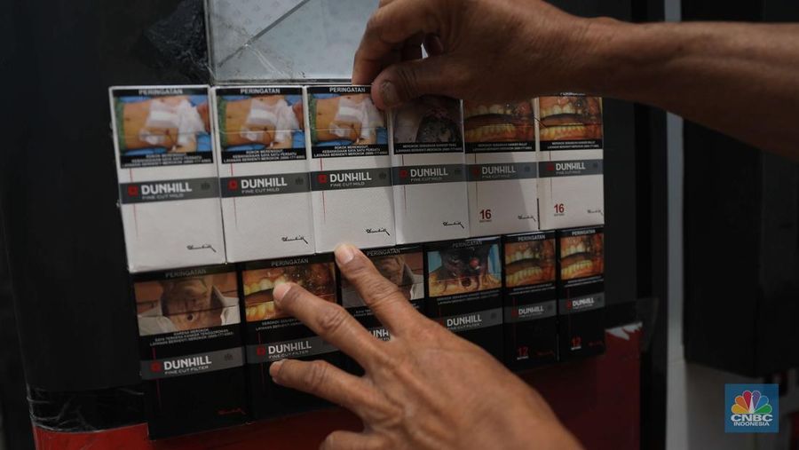 Ilustrasi penjual rokok di Jakarta (CNBC Indonesia/Muhammad Sabki)