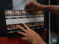 Selain BBM, Tarif Angkot Sampai Harga Rokok & Beras Naik