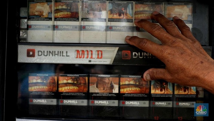 Ilustrasi penjual rokok di Jakarta (CNBC Indonesia/Muhammad Sabki)