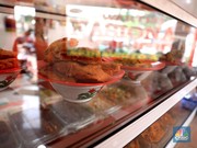 Taktik Warteg saat Harga Plastik Naik & WFH Setiap Hari Jumat