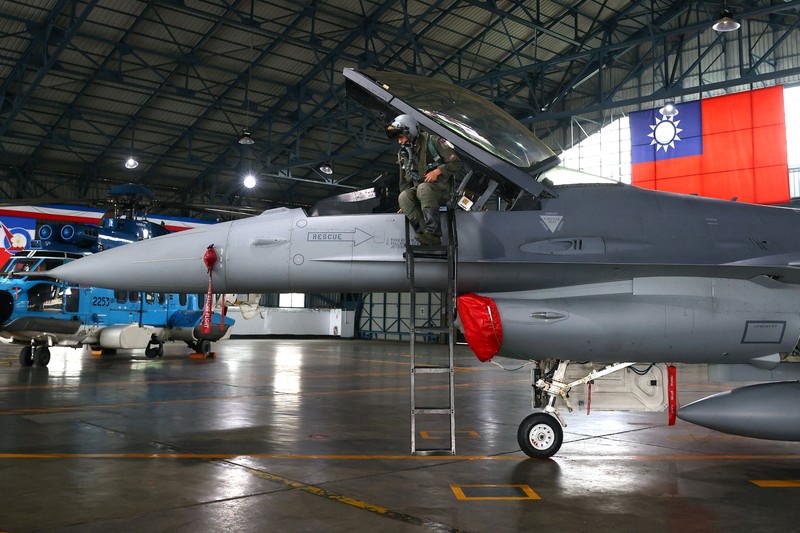 Jet tempur F-16V (REUTERS/ANN WANG)