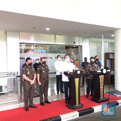 Erick Duga Ada Korupsi Sewa Pesawat Selain ATR di Garuda