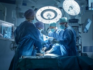 Aneh Banget, Pria di India Telan 50 Benda Asing hingga Harus Dioperasi
