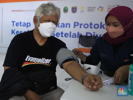 Jangan Panik, Ada Kabar Melegakan Soal Covid-19 Omicron di RI