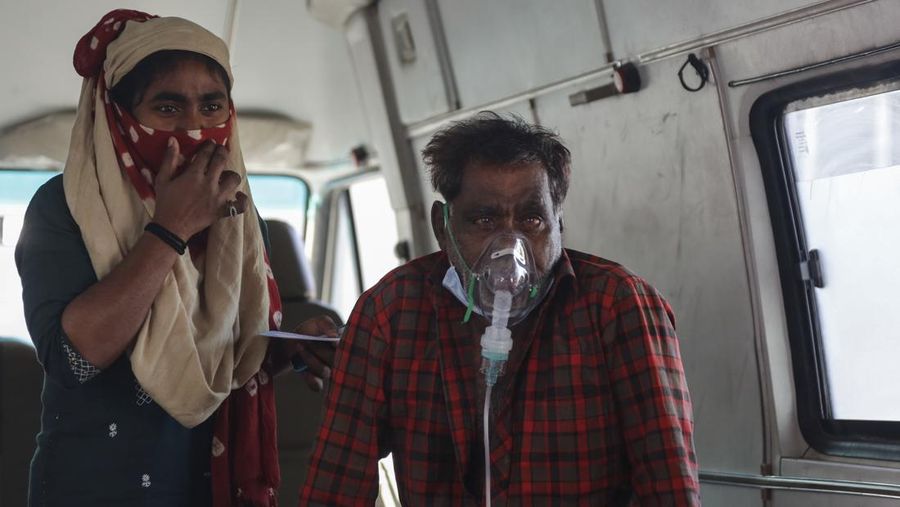 Lonjakan kasus covid-19 di India (AP/Ajit Solanki)