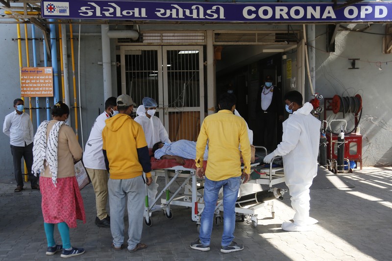 Lonjakan kasus covid-19 di India (AP/Ajit Solanki)