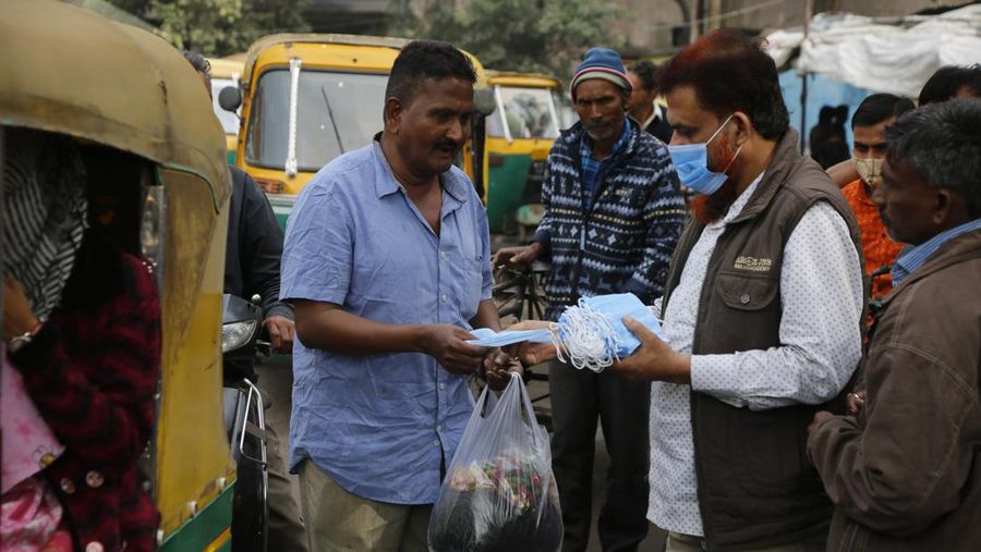 Lonjakan kasus covid-19 di India (AP/Ajit Solanki)