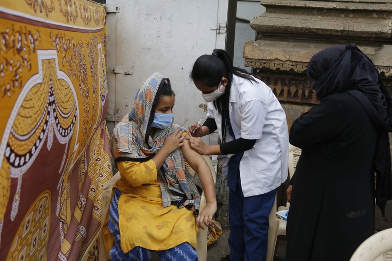 Lonjakan kasus covid-19 di India (AP/Ajit Solanki)