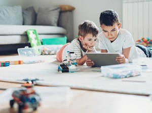 Larangan Roblox untuk Anak SD, Pakar UNJ: Dampingi-Tingkatkan Literasi Digital
