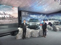 Fantastis! Land Cruiser Baru Hampir Rp2,5 M Meluncur Nih