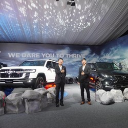 Toyota New Fortuner vs Pajero Sport, Siapa yang Lebih Unggul?